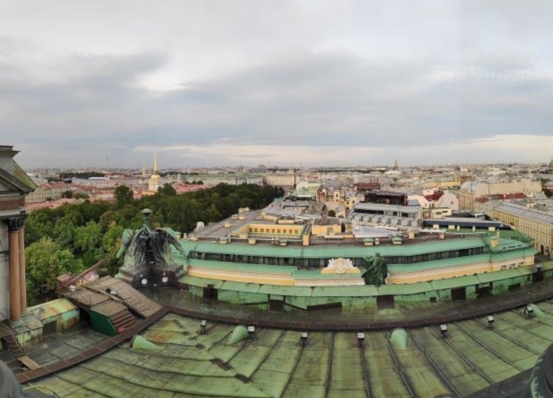 St_Isaac_s Cathedral_Colonnade-4
